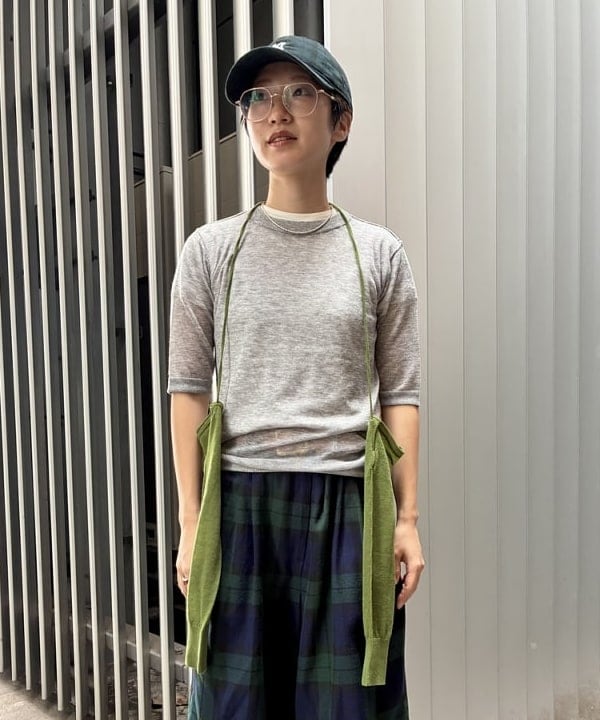 みりさんの「ボーイ ベーシック Tシャツ」を使ったコーディネート