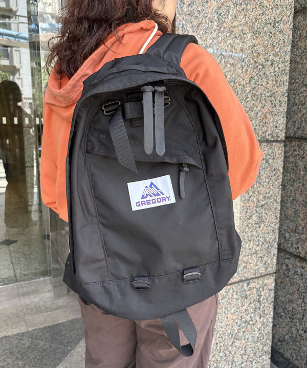 イガラシさんの「BEAMS WOMEN｜【別注】WAREHOUSE & CO. / セコハン 後付け フーディー」を使ったコーディネート