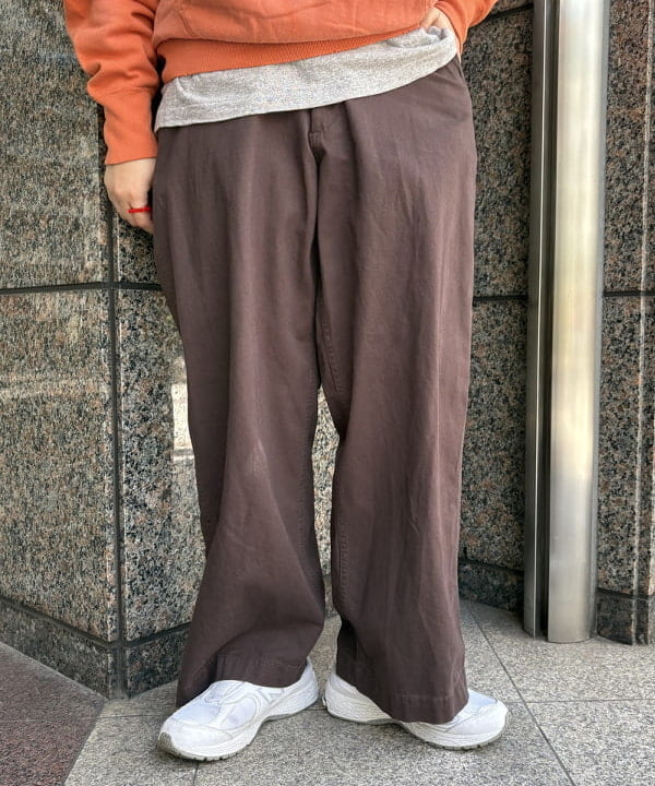 イガラシさんの「BEAMS WOMEN｜【別注】WAREHOUSE & CO. / セコハン 後付け フーディー」を使ったコーディネート