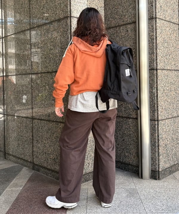 イガラシさんの「BEAMS WOMEN｜【別注】WAREHOUSE & CO. / セコハン 後付け フーディー」を使ったコーディネート