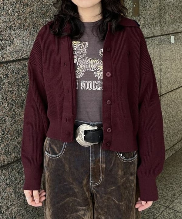 Sakiさんの「BEAMS WOMEN｜【別注】FRED PERRY / Tipped Collar Cardigan」を使ったコーディネート