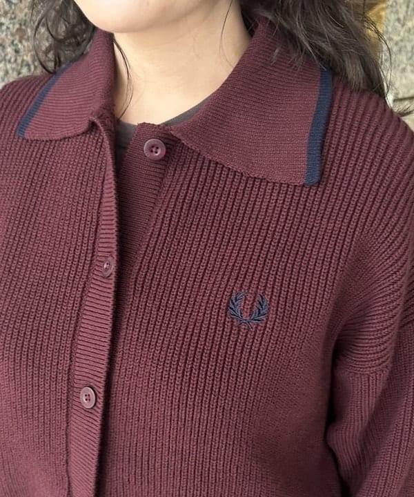 Sakiさんの「BEAMS WOMEN｜【別注】FRED PERRY / Tipped Collar Cardigan」を使ったコーディネート