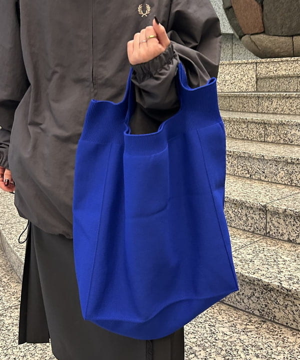 大槻 まひろさんの「BEAMS WOMEN｜【別注】FRED PERRY / SHELL JACKET▲」を使ったコーディネート