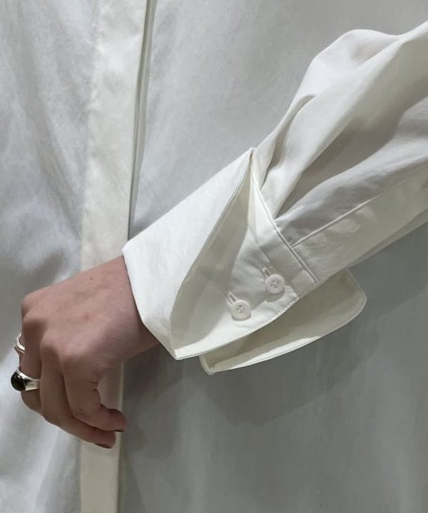 OSUMIさんの「BEAMS WOMEN｜フリルヘム シャツ ワンピース」を使ったコーディネート