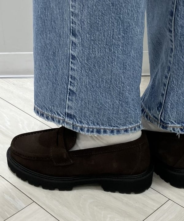 OSUMIさんの「BEAMS WOMEN｜フリルヘム シャツ ワンピース」を使ったコーディネート