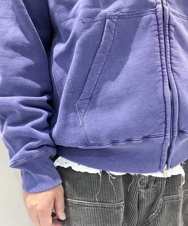 滝沢 一喜さんの「BEAMS WOMEN｜ダブル二ー コーデュロイ ワークパンツ」を使ったコーディネート