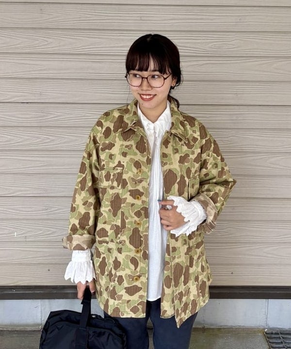 チナツさんの「BEAMS WOMEN｜【別注】BRIEFING / ミリタリー キット バッグ」を使ったコーディネート