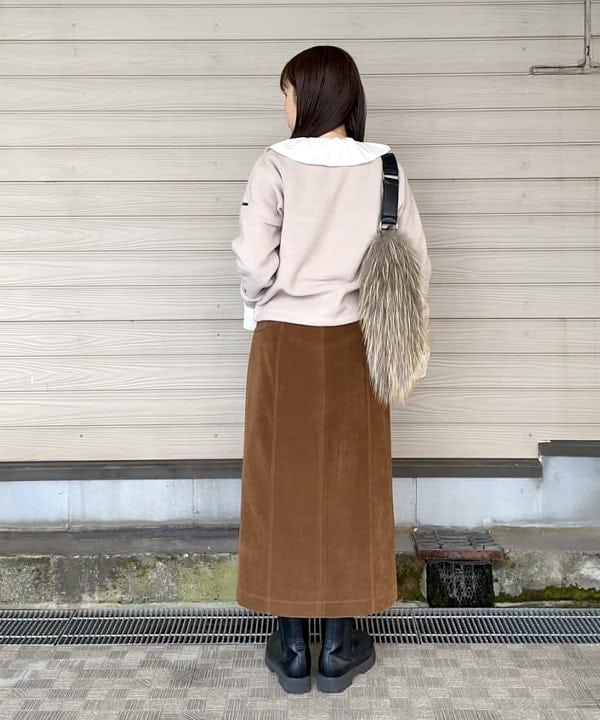 カタヤマ アヤさんの「BEAMS WOMEN｜ORCIVAL / フリース クルーネック カーディガン」を使ったコーディネート