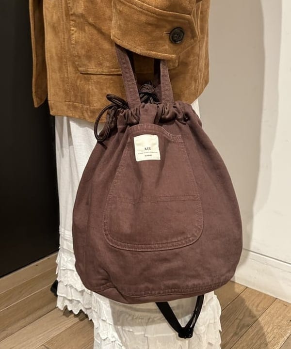 ando naoさんの「BEAMS WOMEN｜ユーロ ヴィンテージ フリル スカート」を使ったコーディネート