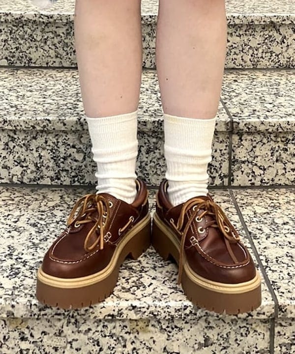 まゆちゃんさんの「BEAMS WOMEN｜ティアードクロップド シャツ」を使ったコーディネート