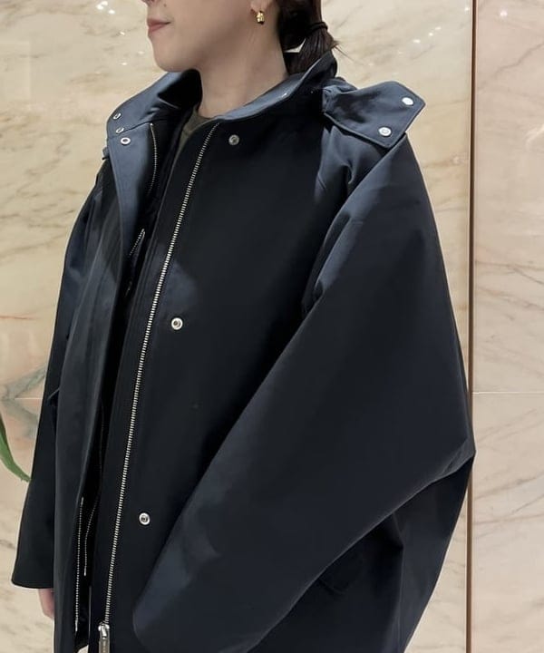 関 桂子さんの「BEAMS WOMEN｜【別注】エディター坪田あさみ × WOOLRICH / ANORAK ダウンブルゾン」を使ったコーディネート