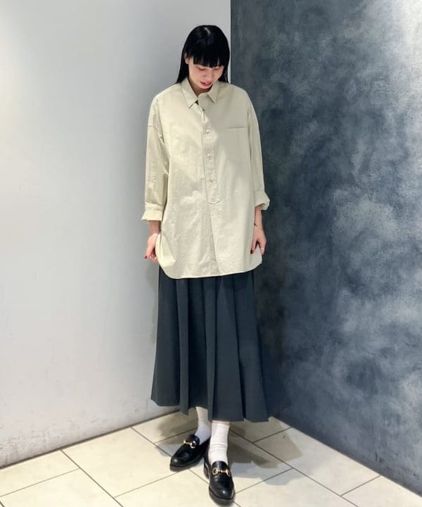 OSUMIさんの「BEAMS WOMEN｜ウェイビー フェイクファー ジレ」を使ったコーディネート
