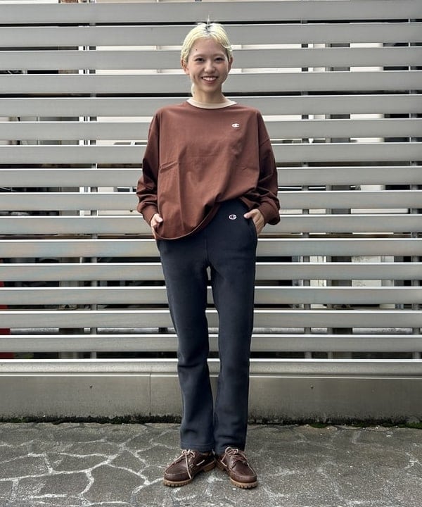 MATSUMOTO AMIさんの「BEAMS WOMEN｜【別注】BIGMAC / フェイド カバーオール」を使ったコーディネート