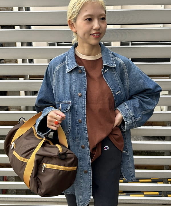 MATSUMOTO AMIさんの「BEAMS WOMEN｜【別注】BIGMAC / フェイド カバーオール」を使ったコーディネート