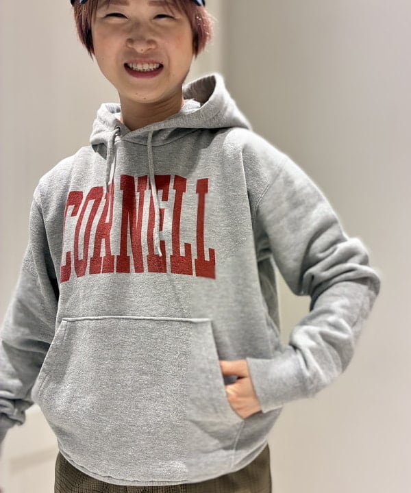 木村 梨香さんの「BEAMS WOMEN｜【別注】GOOD ROCK SPEED / カレッジ パーカ」を使ったコーディネート