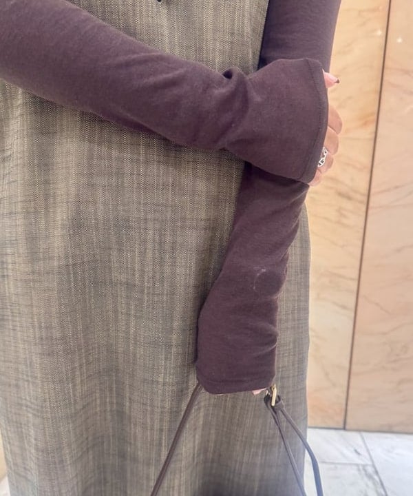 小笠原 楓さんの「BEAMS WOMEN｜フライス タートルネックプルオーバー」を使ったコーディネート