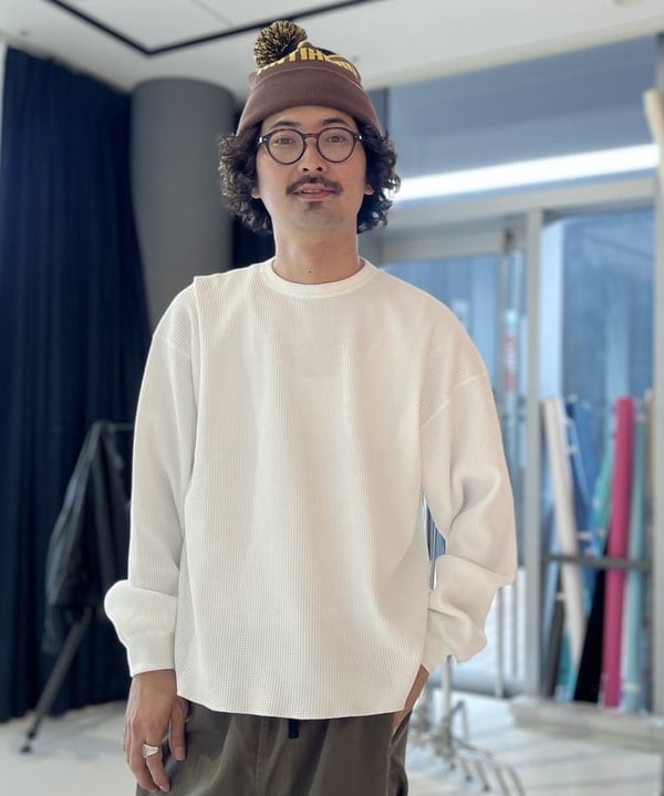 BAKU(東江 漠)さんの「BEAMS WOMEN｜ワイド ダスティー イージーパンツ」を使ったコーディネート