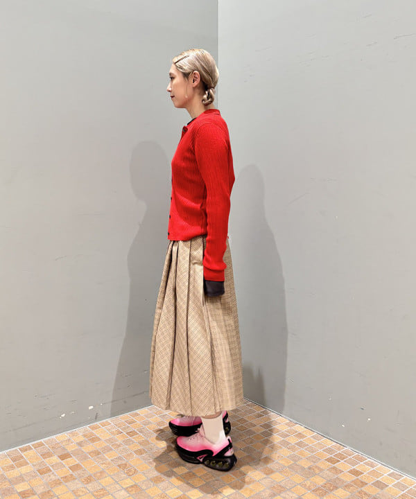 YABUさんの「BEAMS WOMEN｜リブ ポロ カーディガン」を使ったコーディネート