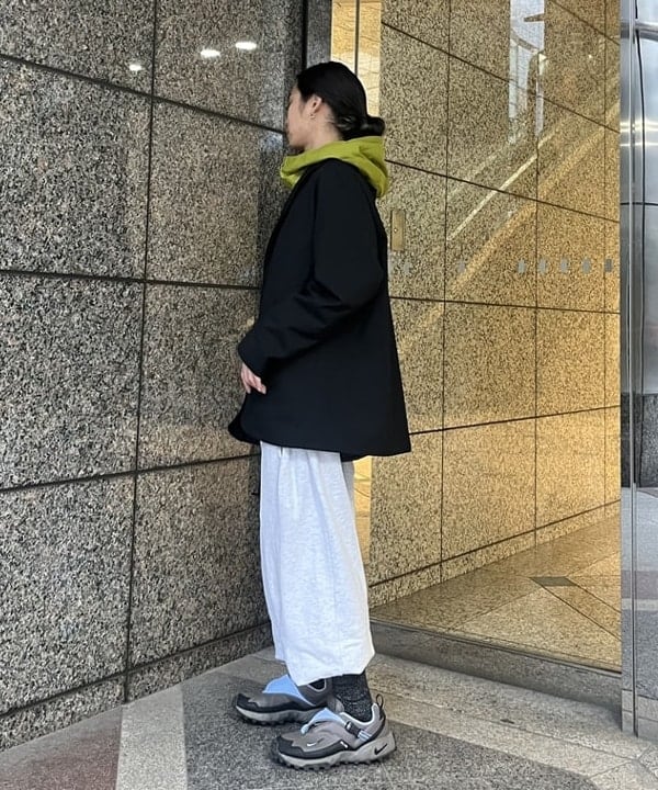 菊田 悠さんの「BEAMS WOMEN｜イージー ジャケット」を使ったコーディネート