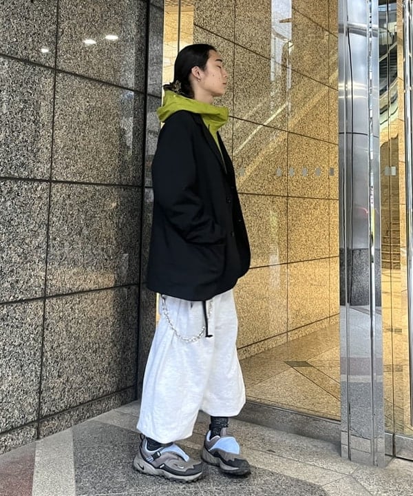 菊田 悠さんの「BEAMS WOMEN｜イージー ジャケット」を使ったコーディネート