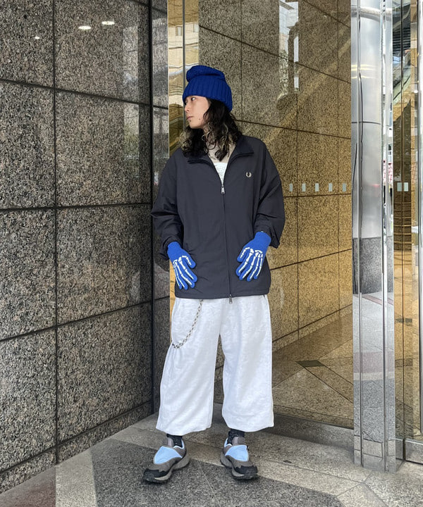 菊田 悠さんの「BEAMS WOMEN｜【別注】INFIELDER DESIGN / BONE GLOVE」を使ったコーディネート