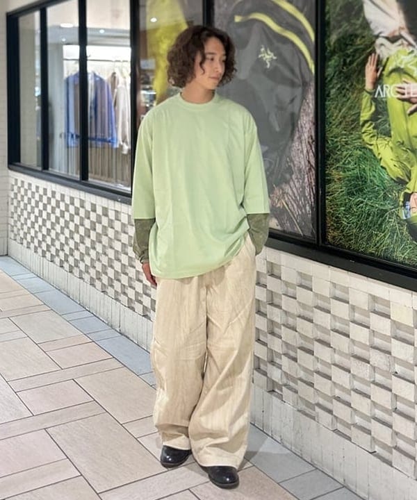 Kellyさんの「BEAMS WOMEN｜スプラッシュ ジャカード ロングスリーブ Tシャツ」を使ったコーディネート