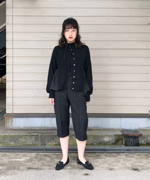 晶さんの「BEAMS WOMEN｜異素材 キリカエ カーディガン」を使ったコーディネート