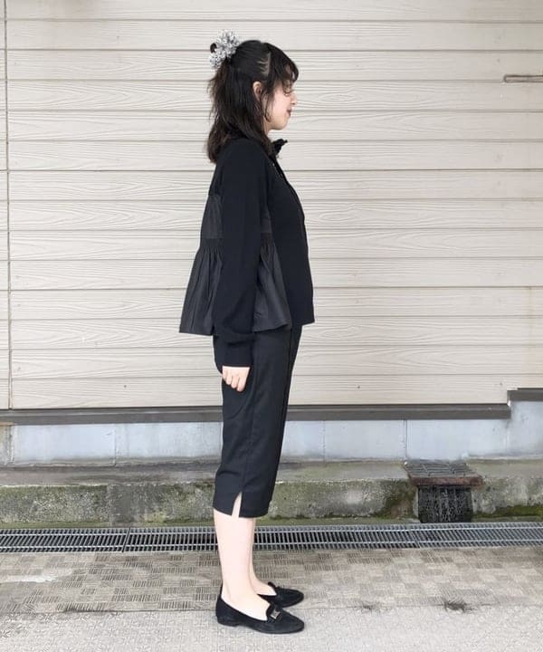 晶さんの「BEAMS WOMEN｜異素材 キリカエ カーディガン」を使ったコーディネート