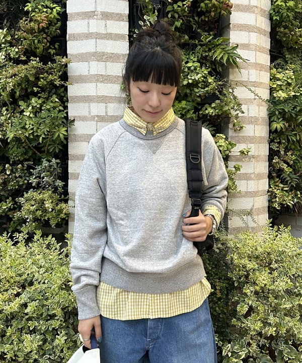 ばるたんさんの「BEAMS WOMEN｜ブロード リブ クルーネック スウェット」を使ったコーディネート