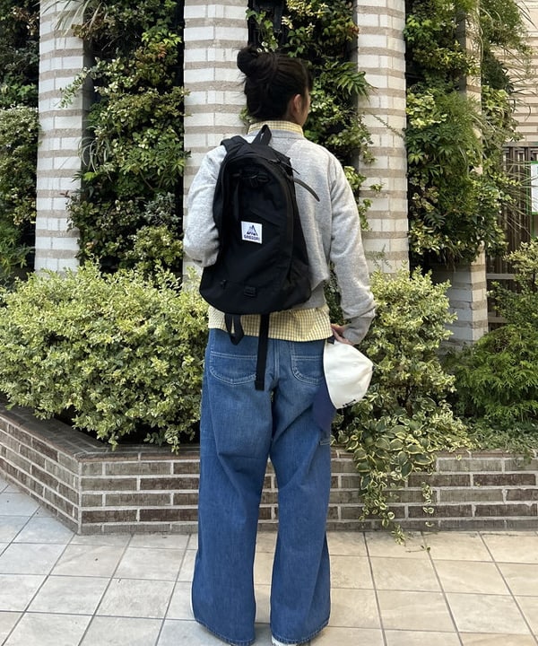 ばるたんさんの「BEAMS WOMEN｜ブロード リブ クルーネック スウェット」を使ったコーディネート