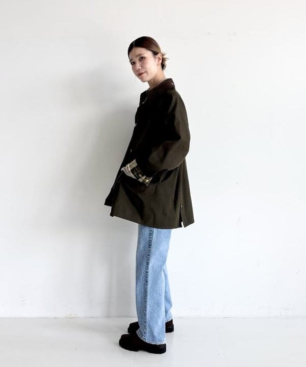 AONO SHIKAMAさんの「BEAMS WOMEN｜【別注】Barbour / BEDALE ジャケット」を使ったコーディネート