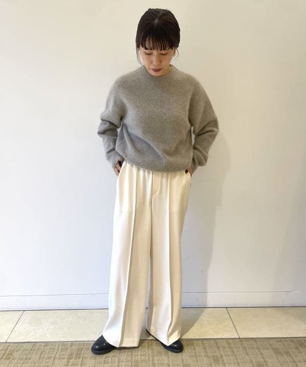 SAKAIさんの「BEAMS WOMEN｜ヤク フォックス ロングスリーブ プルオーバーニット」を使ったコーディネート
