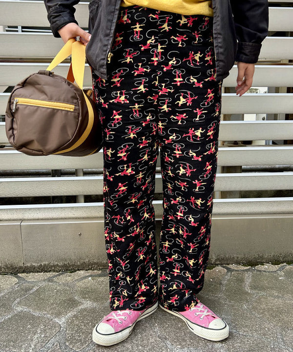 Kyooka Sayakaさんの「BEAMS WOMEN｜キャッツアイ クリア レンズ」を使ったコーディネート