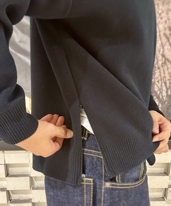 Kellyさんの「BEAMS WOMEN｜ワイドショートフィット 12ゲージ スリットニット」を使ったコーディネート