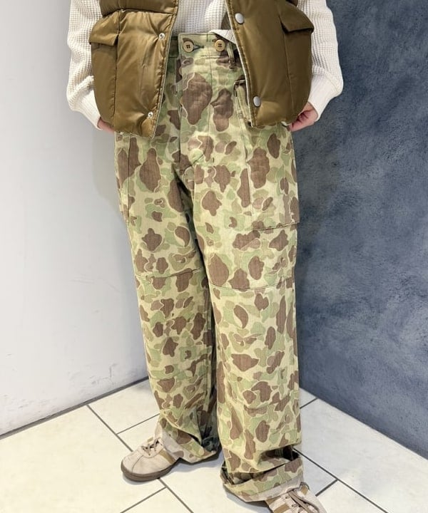 yokoyama shionさんの「BEAMS WOMEN｜リバーシブル ダウン ベスト」を使ったコーディネート