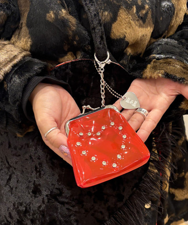 オカベ　アヤカさんの「BEAMS WOMEN｜RBS / フェイクファー ステンカラー コート」を使ったコーディネート