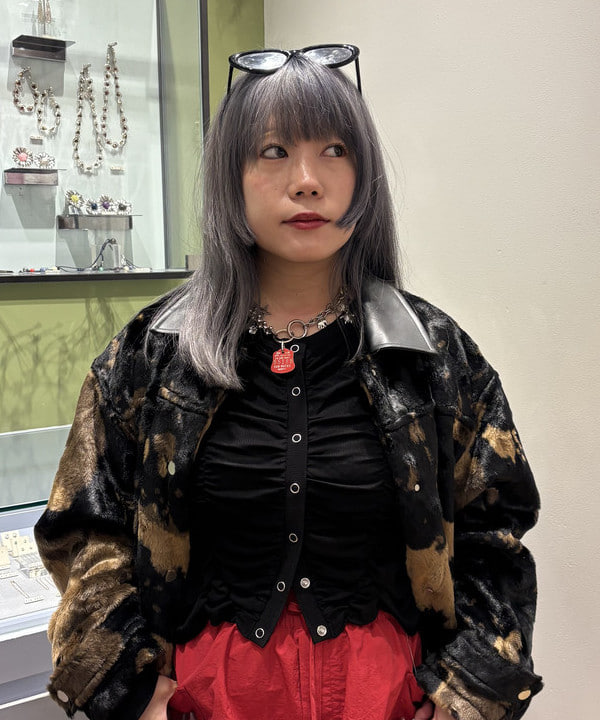 オカベ　アヤカさんの「BEAMS WOMEN｜RBS / フェイクファー ステンカラー コート」を使ったコーディネート