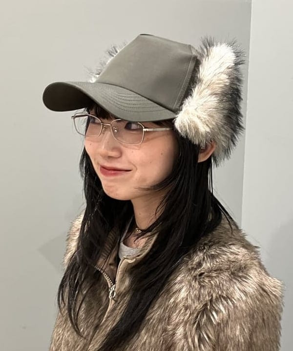 加歩さんの「BEAMS WOMEN｜【別注】PENNEY&rsquo;S / ファー ジャケット」を使ったコーディネート