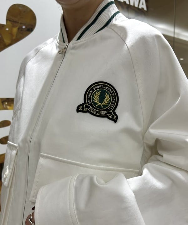 ササキさんの「BEAMS WOMEN｜【別注】FRED PERRY / Tennis Bomber Jacket」を使ったコーディネート