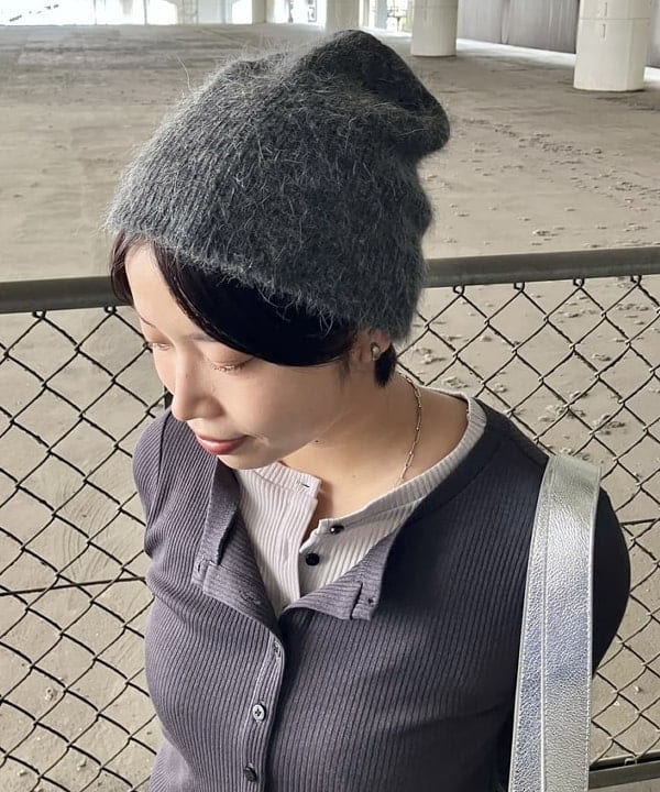 みやさかさんの「BEAMS WOMEN｜【別注】Gramicci / デニム オーバーパンツ」を使ったコーディネート