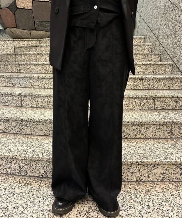 amiriさんの「BEAMS WOMEN｜RBS / カットレース ビッグカラー シャツ」を使ったコーディネート