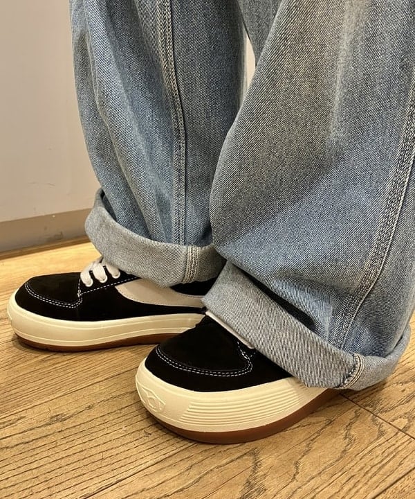 イトウミサキさんの「BEAMS WOMEN｜RBS / フェイクファー ステンカラー コート」を使ったコーディネート