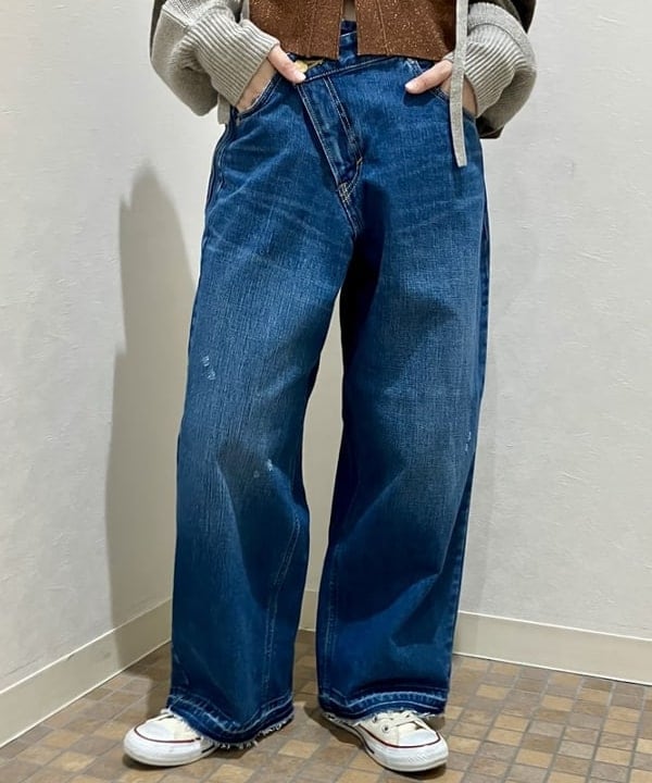 小原 もこさんの「BEAMS WOMEN｜maturely / ハート ボレロ」を使ったコーディネート