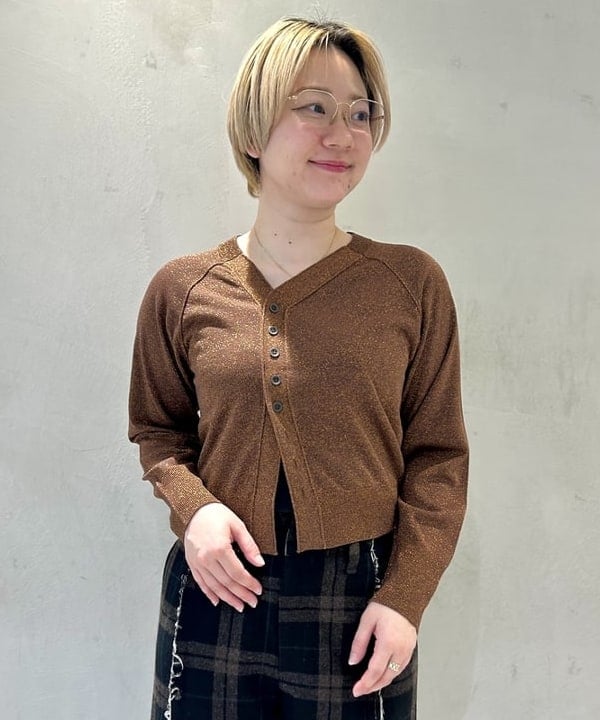 スミレさんの「BEAMS WOMEN｜リサイクルウール カットオフ ジャケット」を使ったコーディネート