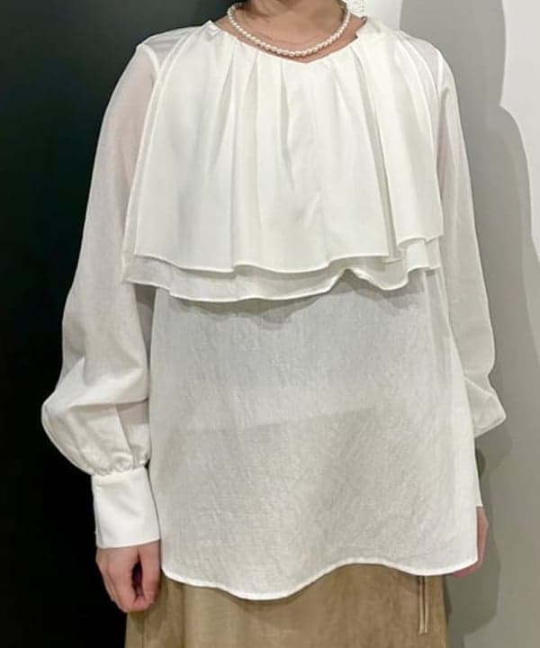 早川 萌子さんの「BEAMS WOMEN｜RBS / ミックスシャギー クルーネック カーディガン」を使ったコーディネート