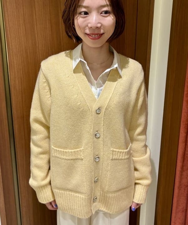 イナダさんの「BEAMS WOMEN｜ポリエステル ウール トロピカル シアー シャツ」を使ったコーディネート