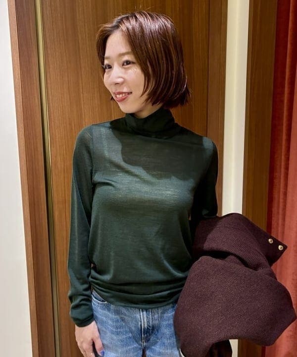 イナダさんの「BEAMS WOMEN｜Traditional Weatherwear / ELGIN HEAT TWEED コート」を使ったコーディネート
