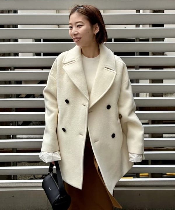 イナダさんの「BEAMS WOMEN｜ベルスリーブ クルーネック ニット」を使ったコーディネート