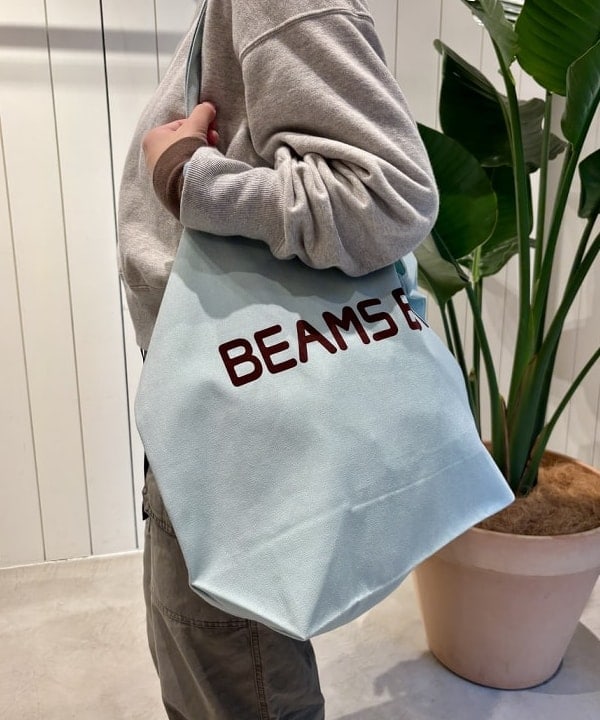 アベアミさんの「BEAMS WOMEN｜【別注】cableami / ミリタリー ボア キャップ」を使ったコーディネート