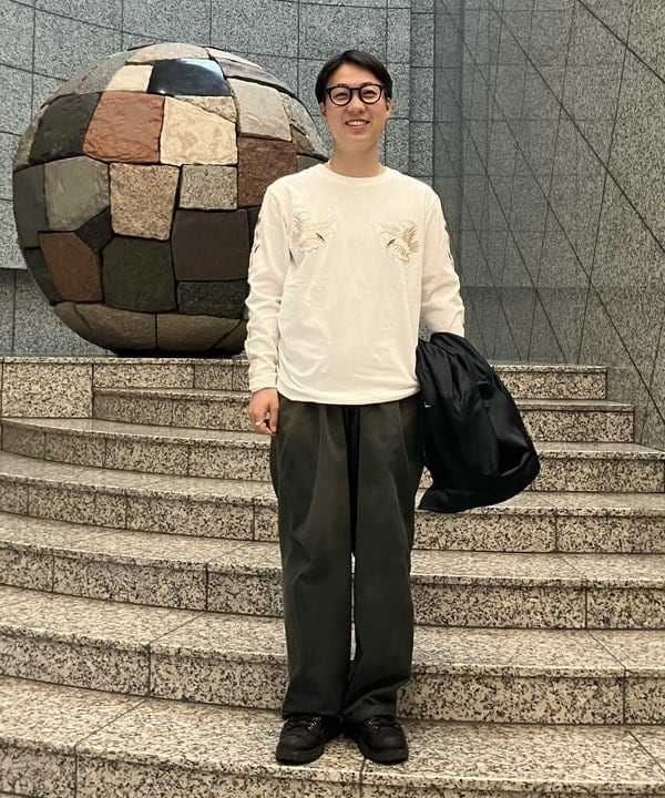 赤羽 花さんの「BEAMS WOMEN｜【別注】テーラー東洋 / アセテート ベトナム ジャケット」を使ったコーディネート